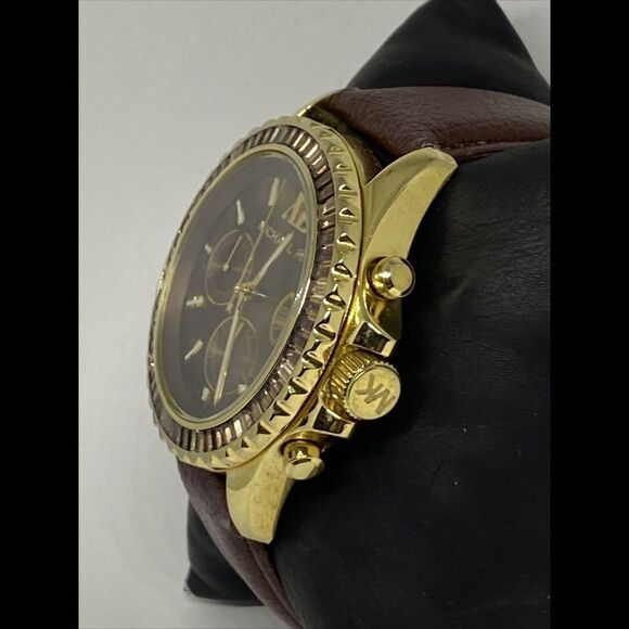 Michael Kors Everest MK5873 Women's Brown Leather Analog Dial Quartz Watch VK688 - Picture 4 of 12